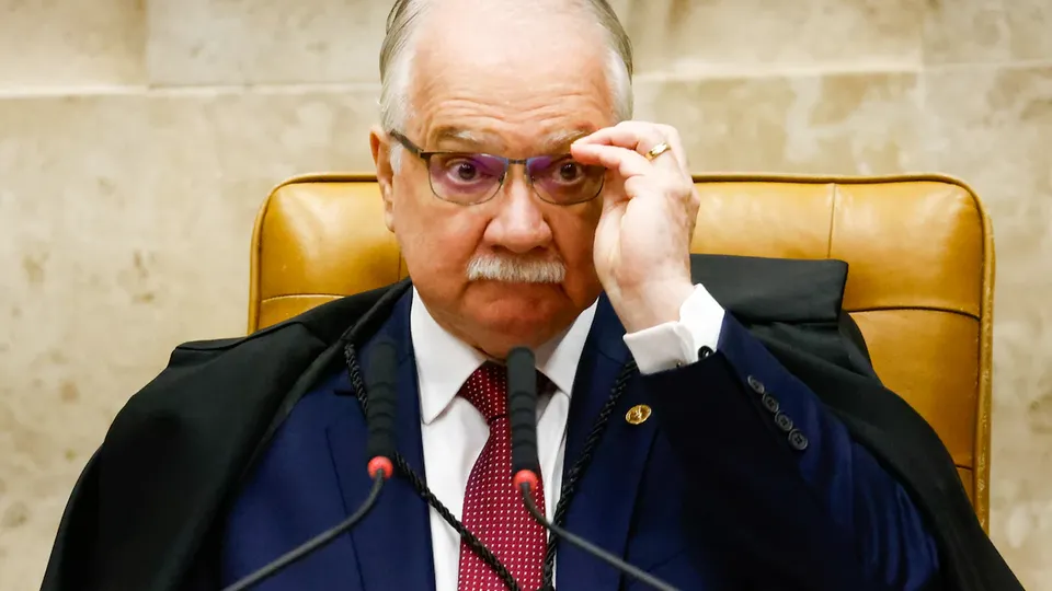 Presidente do Supremo Tribunal Federal, Edson Fachin, agendou an&aacute;lise de investiga&ccedil;&otilde;es envolvendo o ministro Moraes para o dia 15.
